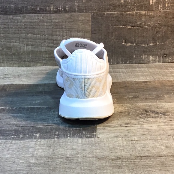 Adidas - Swift Run X H01907 - Picture 4 of 6